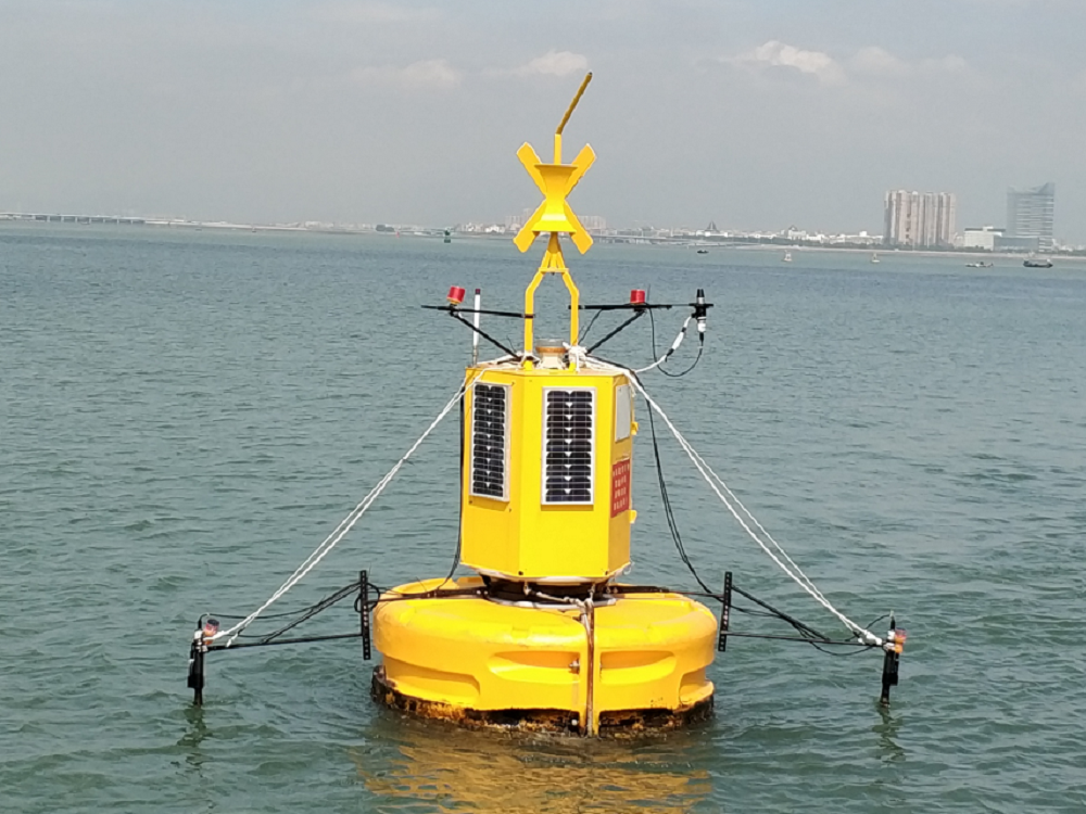 FOBY 在厦门湾水域水质浮标上的应用